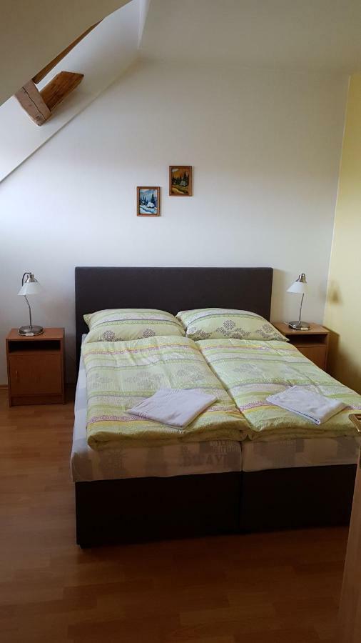 Apartmány Račianska Bratislava Exterior foto